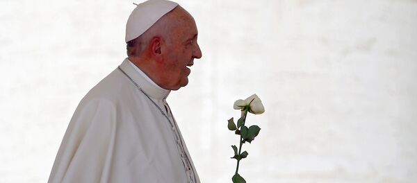 Папа Папа - Sputnik Србија