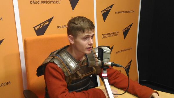 Ruski vitez Sergej Simunjin, član istorijsko-naučnog kluba iz grada Brjanska - Sputnik Srbija