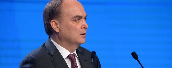 Анатолиј Антонов - Sputnik Србија