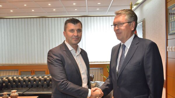 Ministar odbrane Zoran Đorđević i ambasador Rusije u Srbiji Aleksandar Čepurin - Sputnik Srbija
