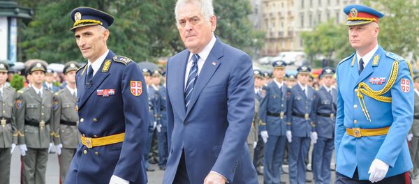 Томислав Николић на промоцији младих официра Војске Србије. - Sputnik Србија