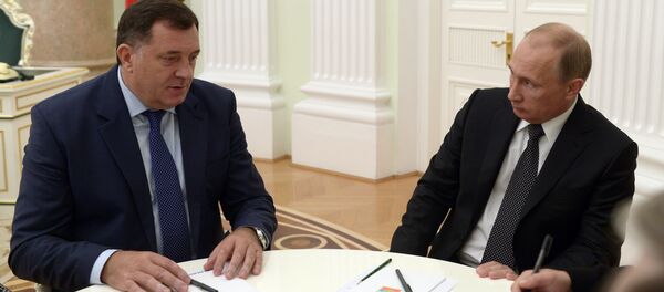 Председник РС Милорад Додик и предесдник Русије Владимир Путин - Sputnik Србија