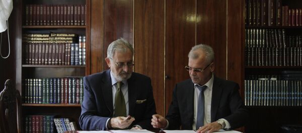 Potpisivanje Sporazuma o saradnji između Matice srpske i Ruske državne biblioteke Potpisivanje Sporazuma o saradnji između Matice srpske i Ruske državne biblioteke - Sputnik Srbija