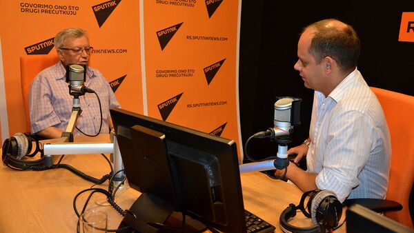 Борислав Јовић и новинар Спутњика Никола Јоксимовић  - Sputnik Србија