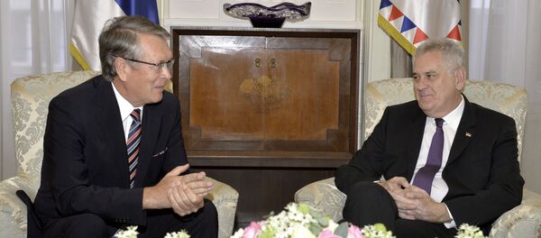 Председник Србије Томислав Николић и амбасадор Русије Александар Чепурин - Sputnik Србија