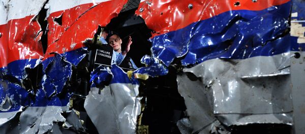 Олупина малезијског „боинга 777“ са лета МХ17 - Sputnik Србија