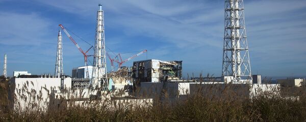 Оштећенa нуклеарна електрана Фукушима Оштећенa нуклеарна електрана Фукушима - Sputnik Србија