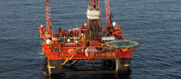 Нафтна платформа на Арктику - Sputnik Србија
