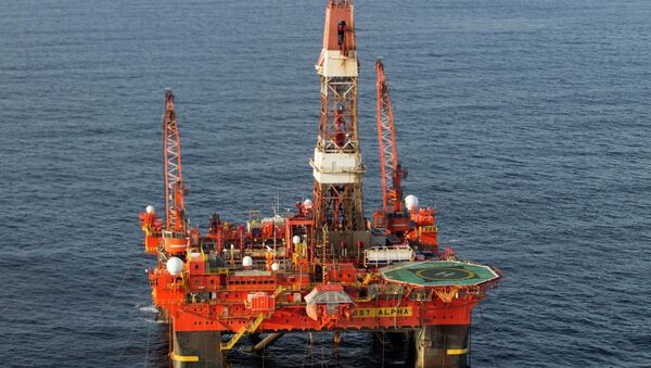 Naftna platforma na Arktiku - Sputnik Srbija