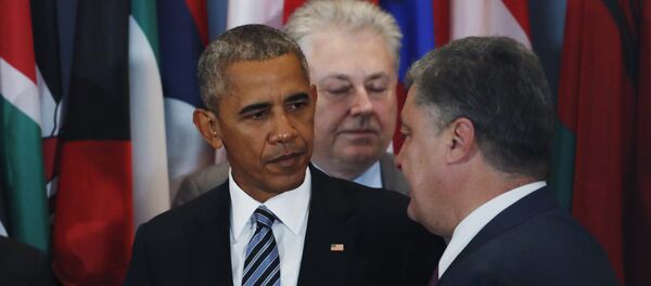 Ukrajinski predsednik Petro Porošenko i američki predsednik Barak Obama - Sputnik Srbija