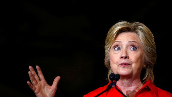 Кандидат Демократске партије за председника САД Хилари Клинтон говори на предизборној конвенцији у Пенсилванији - Sputnik Србија
