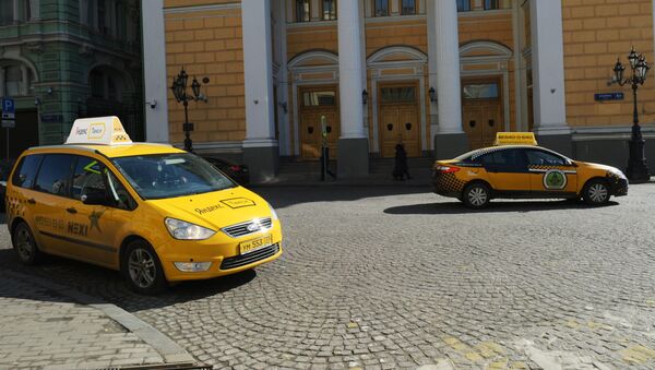 Аутомобили такси службе Јандекс-такси у Москви - Sputnik Србија