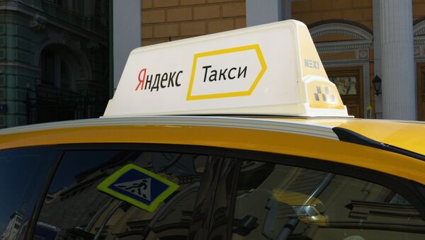 Аутомобил службе Јандекс-такси у Москви - Sputnik Србија