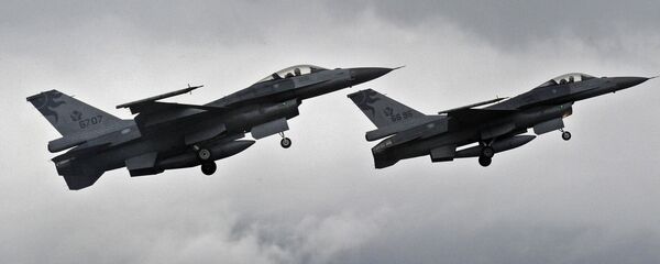 Ловци Ф-16 Ловци Ф-16 - Sputnik Србија