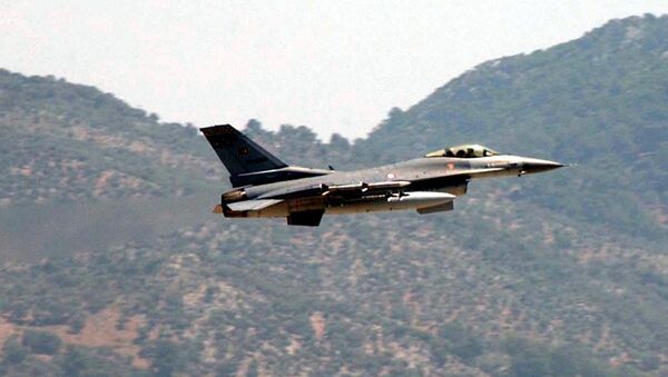 Ловац Ф-16 турске авијације - Sputnik Србија