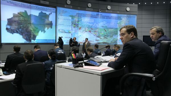 Премијер Русије Дмитриј Медведев учествује у општенародној обуци цивилне заштите у Русији - Sputnik Србија