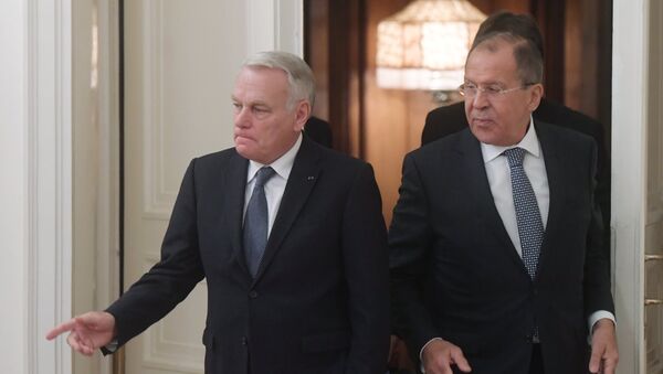 Ministri spoljnih poslova Rusije i Francuske  S. Lavrov i Žan Mark  Ero - Sputnik Srbija