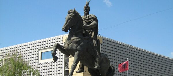 Spomenik  Đurađu Kastriotu Skenderbegu u Prištini - Sputnik Srbija