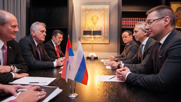 Sastanak predsednika Srbije Tomislava Nikolića i generalnog direktora Gaspromnjefta Aleksandra Djukova - Sputnik Srbija