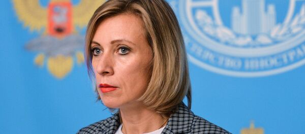 Портпарол руског Министарства спољних послова Марија Захарова говори на конференцији за медије Портпарол руског Министарства спољних послова Марија Захарова говори на конференцији за медије - Sputnik Србија