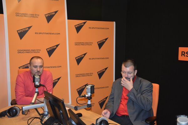 Иво Чоловић и Чедомир Антић у студију Радија Спутњик. - Sputnik Србија