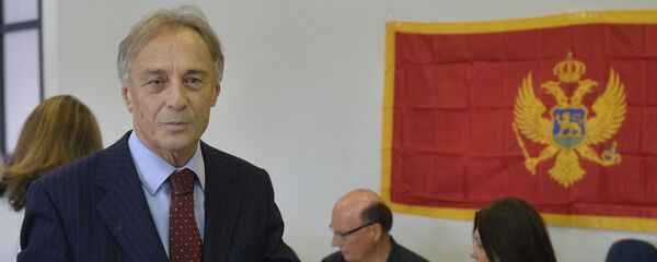 Jedan od lidera Velike koalicije Ključ Miodrag Lekić glasao je na biračkom mestu u Podgorici - Sputnik Srbija