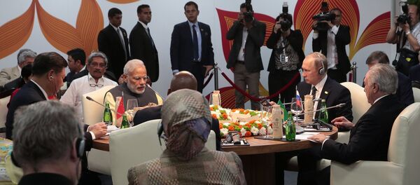 Брикс - Sputnik Србија