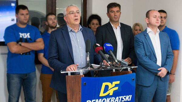 Lideri opozicionog Demokratskog fronta Andrija Mandić, Nebojša Medojević i Milan Knežević - Sputnik Srbija