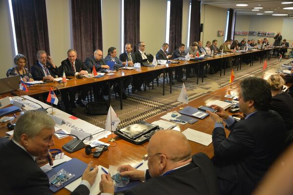 Учесници конференције „Тероризам и електронски медији“ Учесници конференције „Тероризам и електронски медији“ - Sputnik Србија