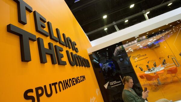 Studio međunarodne informativne agencije i radija Sputnjik na Međunarodnom ekonomskom forumu u Sankt Peterburgu - Sputnik Srbija