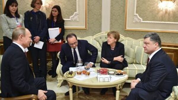 Lideri Normandijske četvorke Vladimir Putin, Angela Merkel, Fransoa Oland i Petro Porošenko - Sputnik Srbija