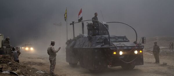 Ирачкa Федерална полиција на контролном пункту Каиара, на око 50 километара јужно од Мосула, Ирак, среда, 26. октобра, 2016. - Sputnik Србија