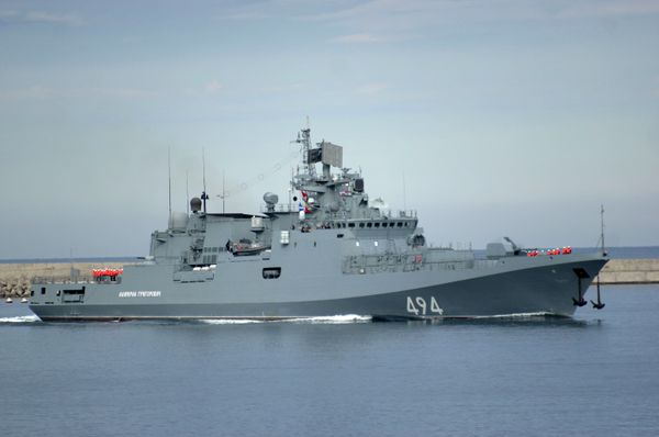 „Нешенал интерест“: Ових пет бродова доминира Црним морем - Sputnik Србија