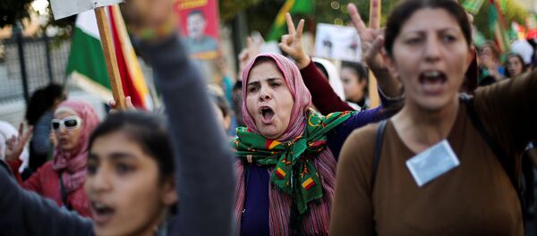Протест Курда у Атини - Sputnik Србија