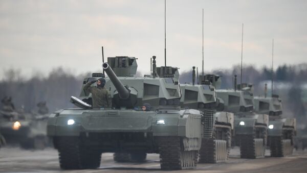 Тенкови Армата током пробе за војну параду у Москви - Sputnik Србија