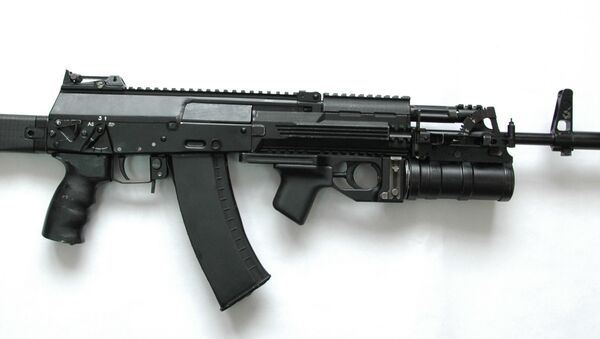Novi model puške kalašnjikov AK-12 iz 2012. godine - Sputnik Srbija
