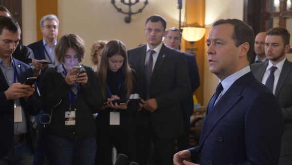 Premijer Rusije Dmitrij Medvedev tokom posete Izraelu - Sputnik Srbija