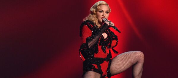 Мадона на концерту - Sputnik Србија