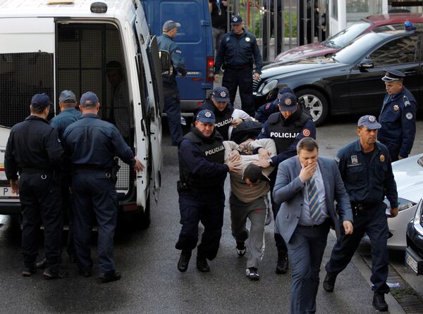 Хапшење на дан избора у Црној Гори Хапшење на дан избора у Црној Гори - Sputnik Србија