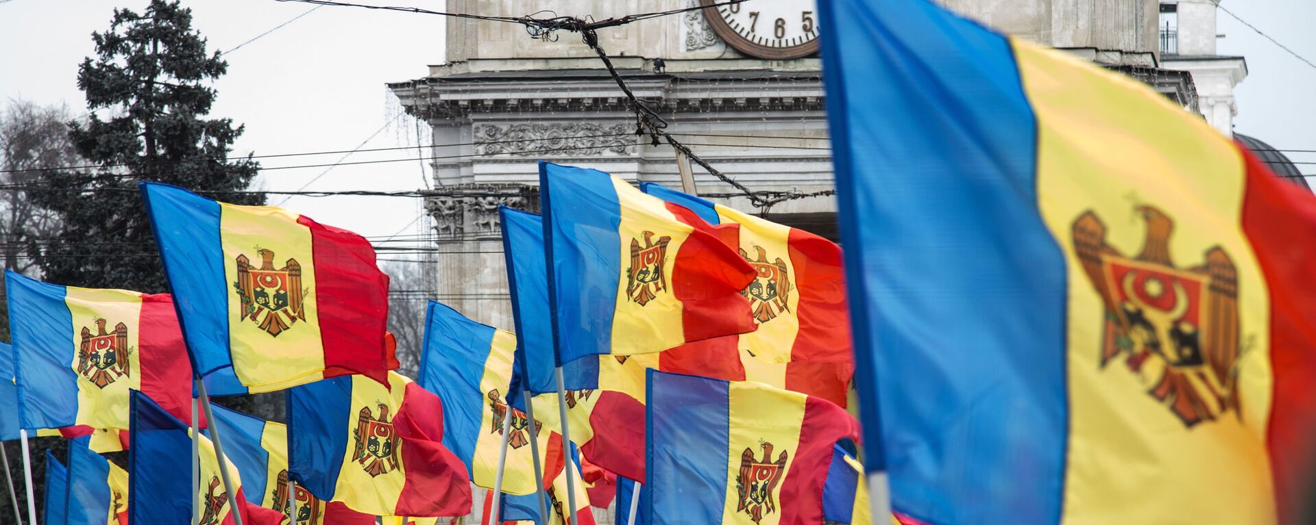 Молдавске заставе на протесту опозиције у Кишињеву - Sputnik Србија, 1920, 25.03.2018