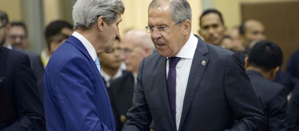 Ministar inostranih polsova Rusije Sergej Lavrov i državni sekretar SAD Džon Keri - Sputnik Srbija