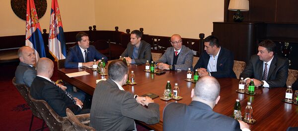 Srbi sa KiM na sastanku sa Markom Đurićem - Sputnik Srbija