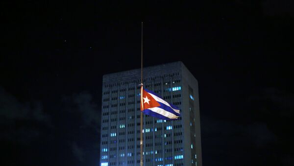 Kuba, zastava na pola koplja - Sputnik Srbija