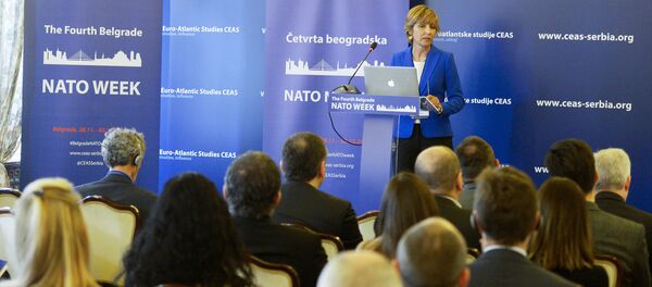 Skup o NATO-u u Beogradu Skup o NATO-u u Beogradu - Sputnik Srbija