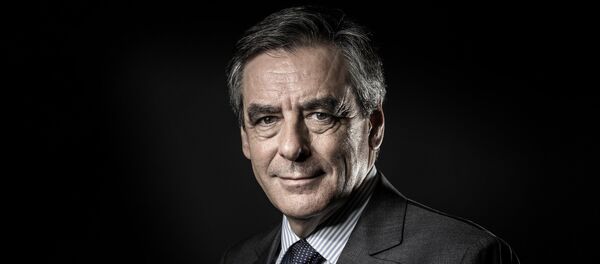 Бивши француски премијер Франсоа Фијон Бивши француски премијер Франсоа Фијон - Sputnik Србија