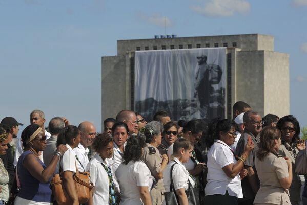 Havana odaje počast preminulom lideru i čuvenom revolucionaru Fidelu Kastru. - Sputnik Srbija
