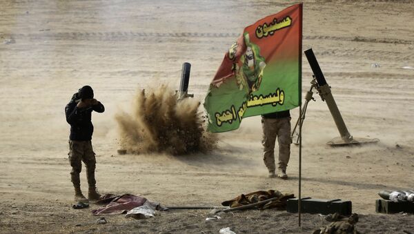 Irački vojnici koji se bore protiv terorističke grupe DAEŠ u blizini iračkog grada Mosula - Sputnik Srbija
