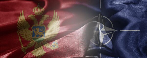 Заставе Црне Горе и НАТО Заставе Црне Горе и НАТО - Sputnik Србија