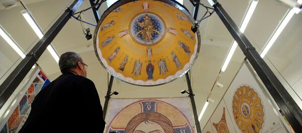 Представљена макета декорације куполе Храма Светог Саве - Sputnik Србија