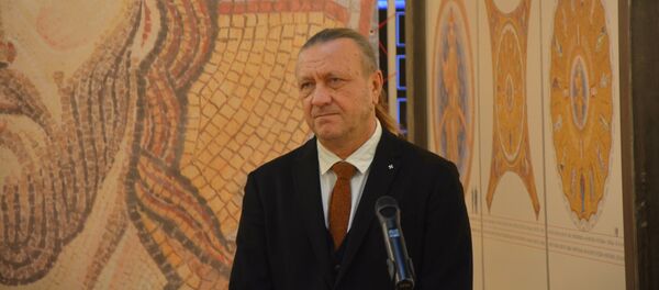 Академик и члан Руске Академије уметности, народни уметник Русије, Николај Мухин. Академик и члан Руске Академије уметности, народни уметник Русије, Николај Мухин. - Sputnik Србија